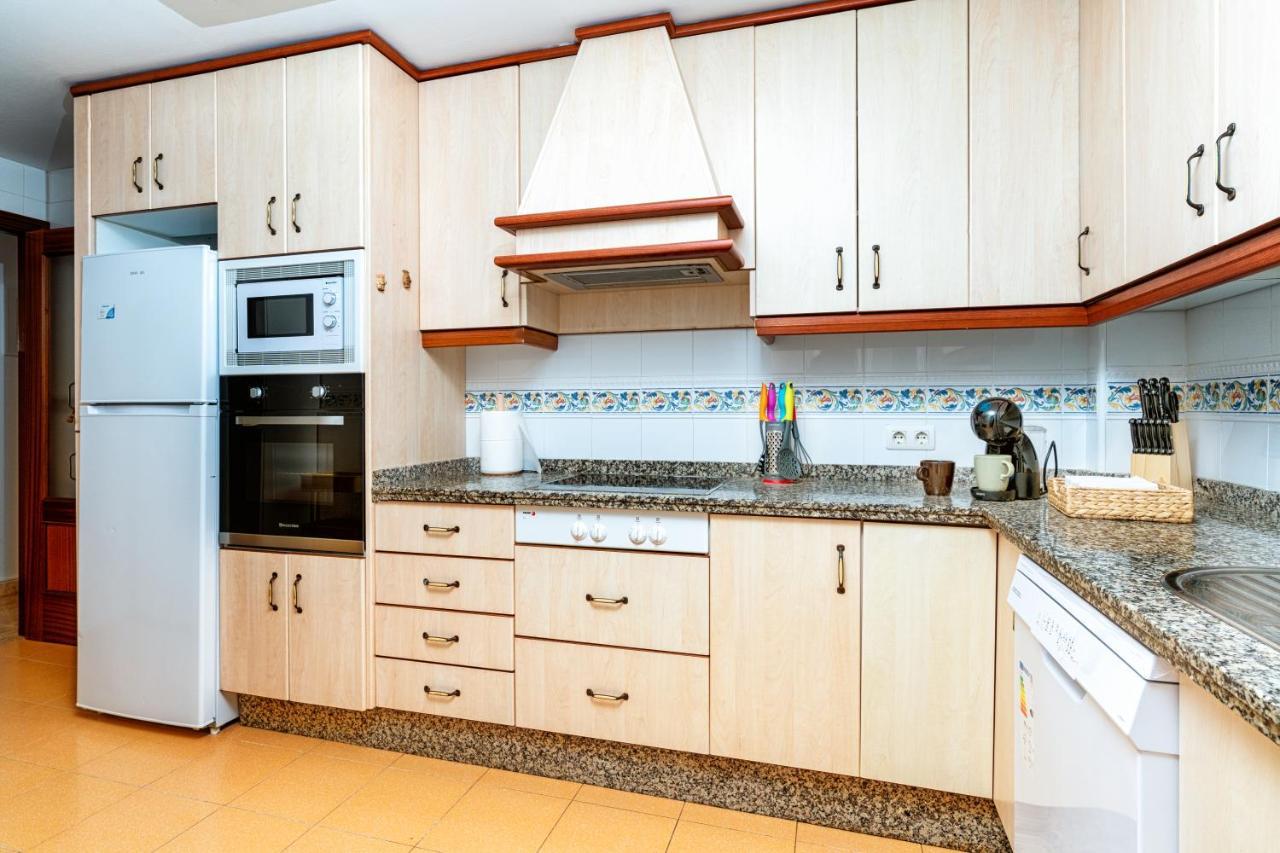 Casa Catalina Beach And Golf Apartment Estepona Exterior photo
