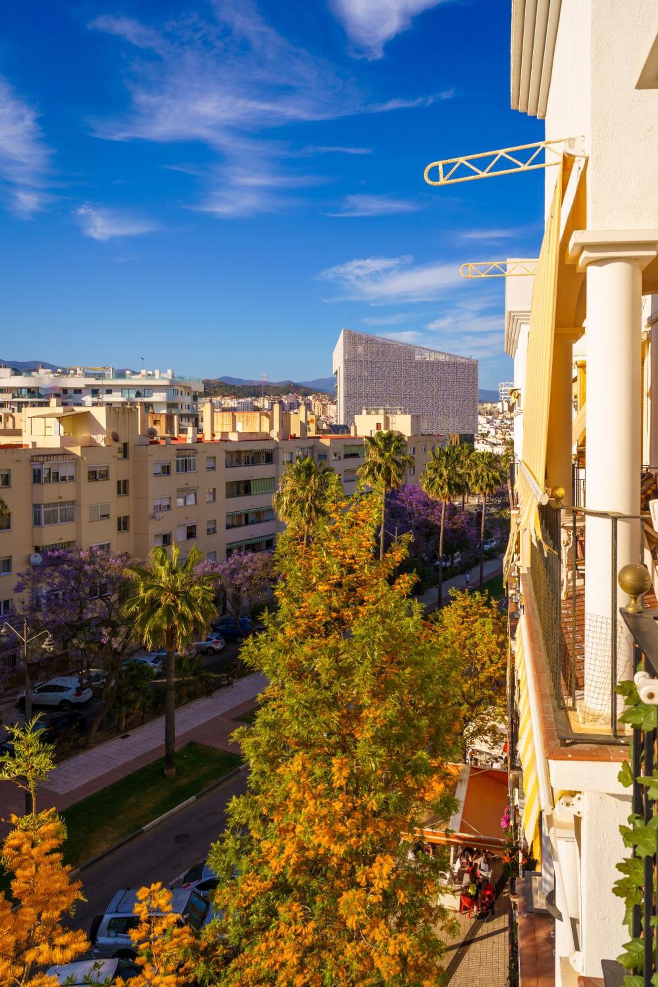 Casa Catalina Beach And Golf Apartment Estepona Exterior photo